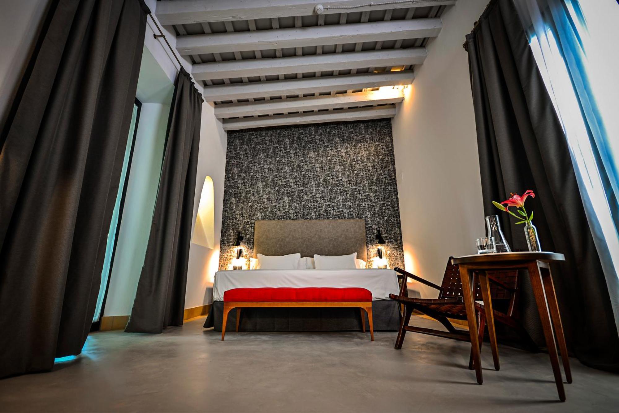 Hotel Legado Alcazar (Adults Only) Seville Exterior photo