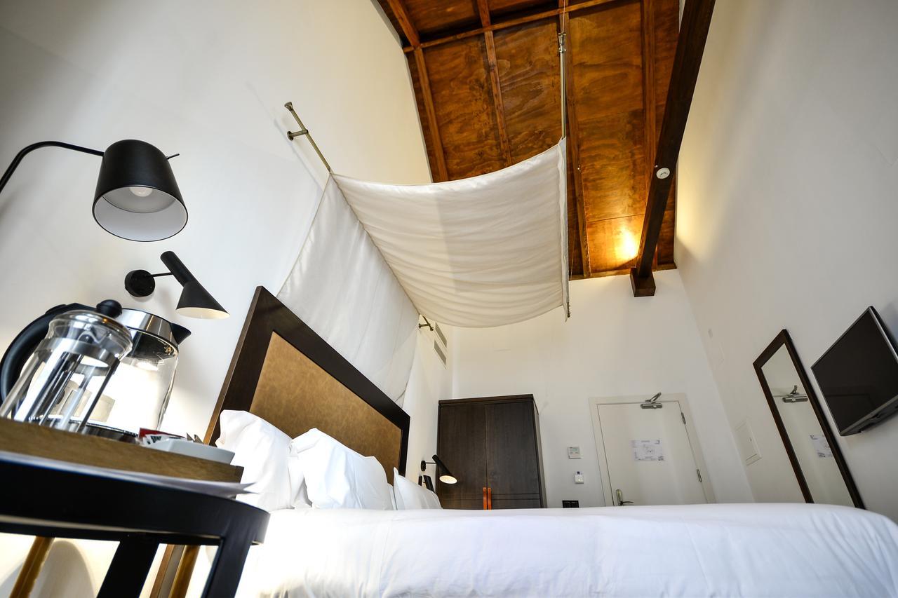 Hotel Legado Alcazar (Adults Only) Seville Exterior photo