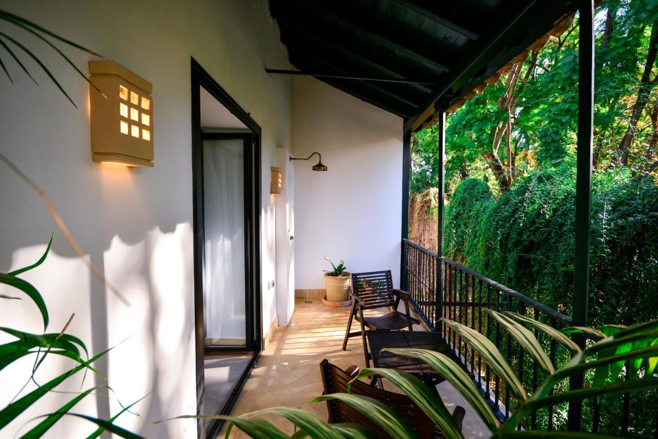 Hotel Legado Alcazar (Adults Only) Seville Exterior photo
